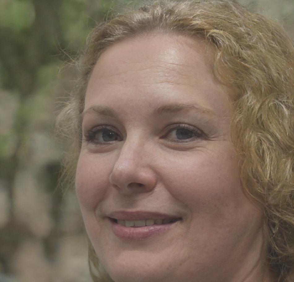 Clare Thornton portrait